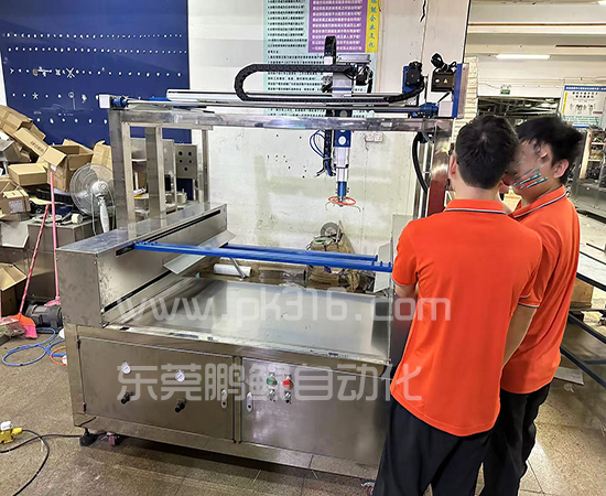 木制品上下层切换360度旋转喷漆机