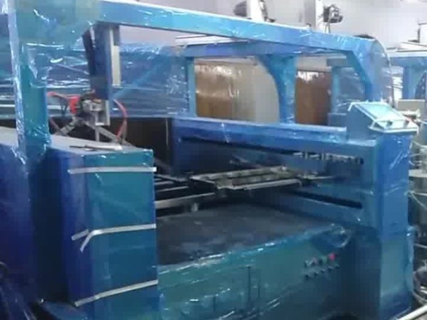 钢琴木制品上下层喷漆设备