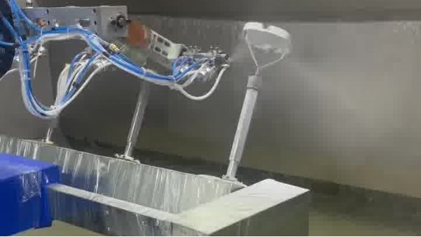 五金配件8轴机自动喷漆流水线