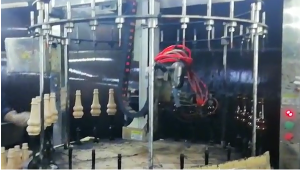 沙发脚6等分转盘式<i style='color:red'>喷漆设备</i>