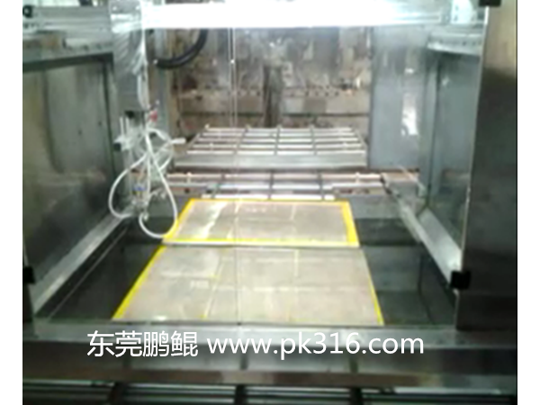 平板玻璃自动往复喷涂机