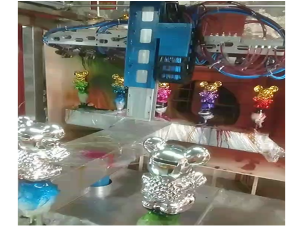 效率与品质双提升，<i style='color:red'>瓷器存钱罐自动喷漆设备</i>引领潮流