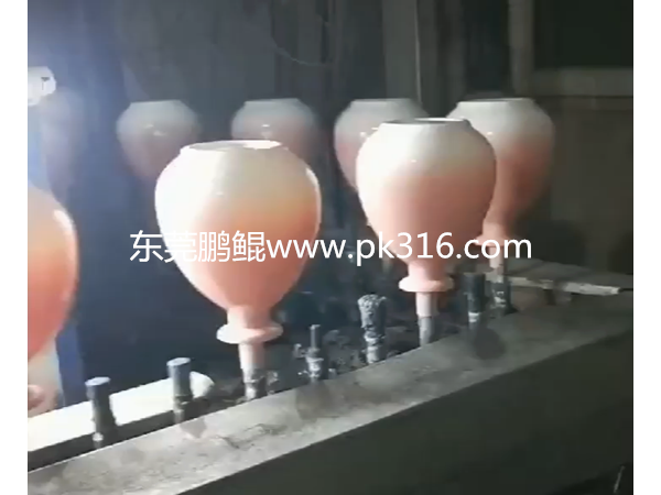 <i style='color:red'>玻璃工艺品自动喷涂线</i>保养和维护的目的是