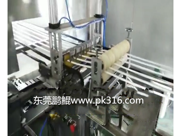 <i style='color:red'>led灯带喷烤流水线的五大关键优势有些</i>？东莞鹏鲲自动化