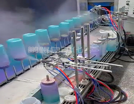 吨吨桶渐变色地轨喷漆流水线