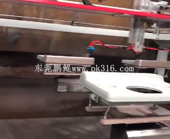 养生仪器自动喷漆设备 (2)
